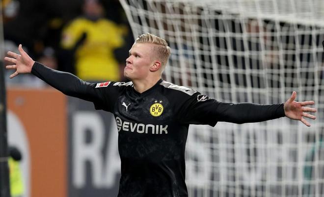 老鹰3人20+力克勇士，交易吹杨后3连胜！库里31分，巴特勒30+7+6