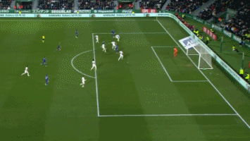 范戴克本赛季争顶成功105次英超最多 成功率77.2%英超最高