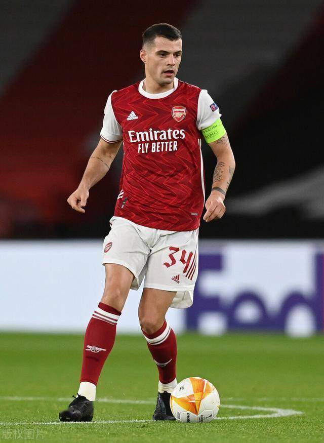 留洋首冠+生涯115冠！小胖全英采访难掩喜悦登热